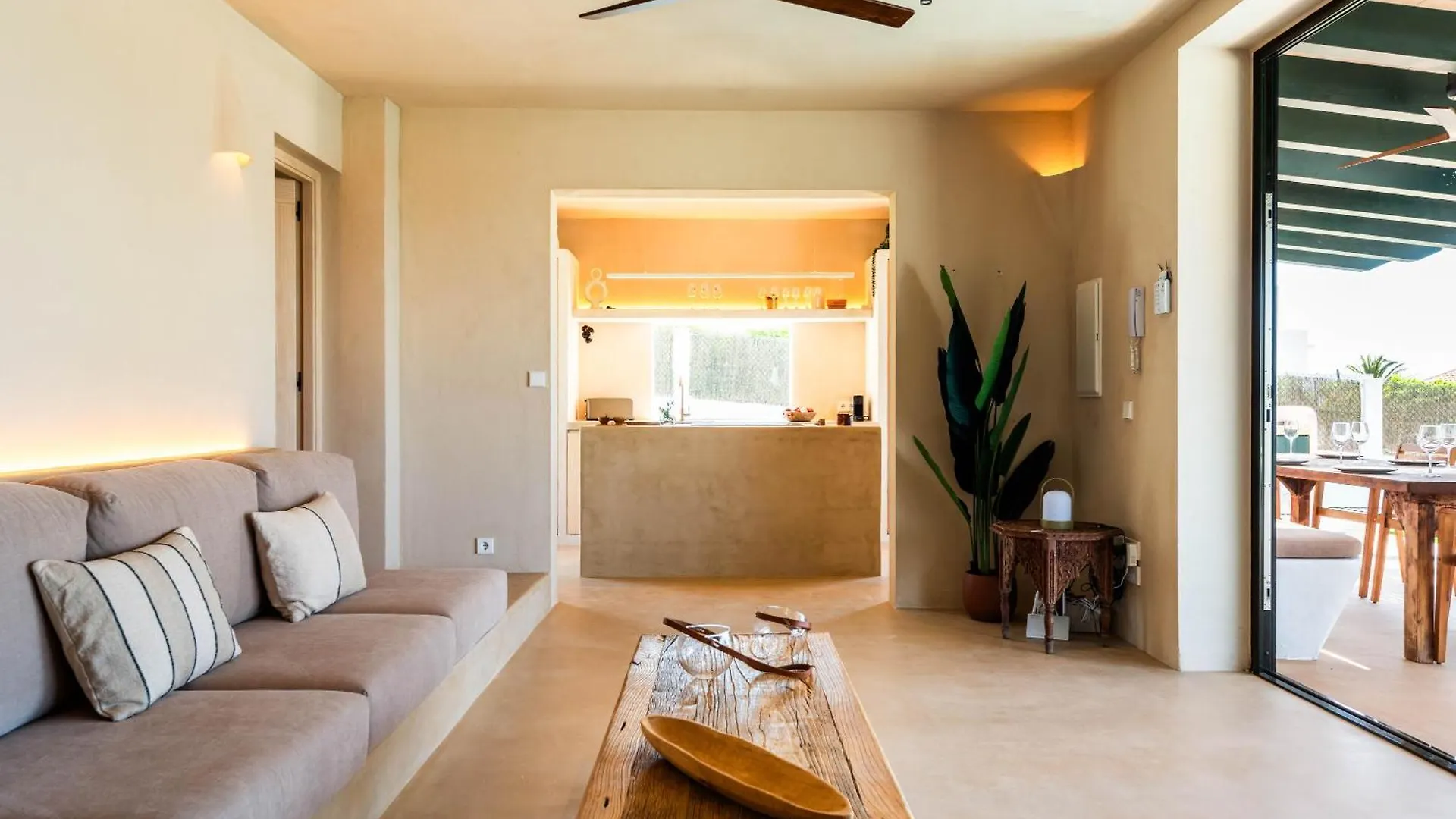 Binimadi Villa Binisafua